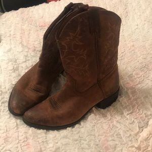 Ariat boots!